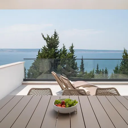 Malu With Heated Pool & Jacuzzi *